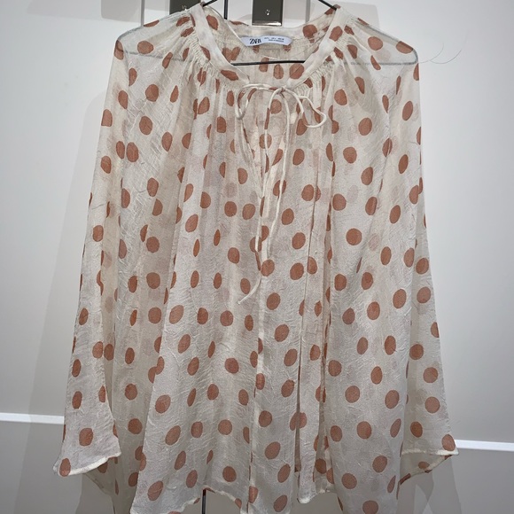 Zara Polka Dot Shirt 💖 - Picture 1 of 6
